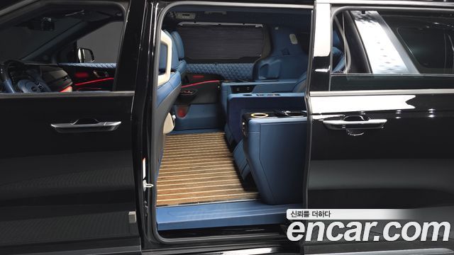 Kia Carnival (IV) Gasoline 9-seater Limousine(Special vehicle) 2021 — фото 26