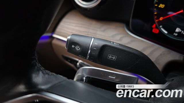 Mercedes-Benz E-Class (W213) E300e 4MATIC Exclusive 2023 — фото 13