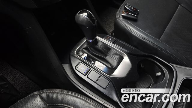 Hyundai Santa Fe (DM) Diesel(e-VGT) 2.0 4WD Premium 2013 — фото 9