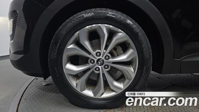 Hyundai Santa Fe (DM) Diesel(e-VGT) 2.0 2WD Premium 2013 — фото 5