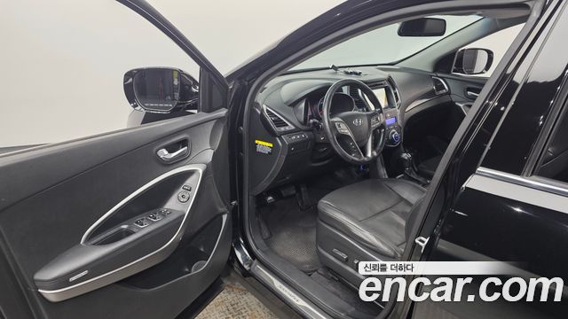 Hyundai Santa Fe (DM) Diesel(e-VGT) 2.0 2WD Premium 2013 — фото 10