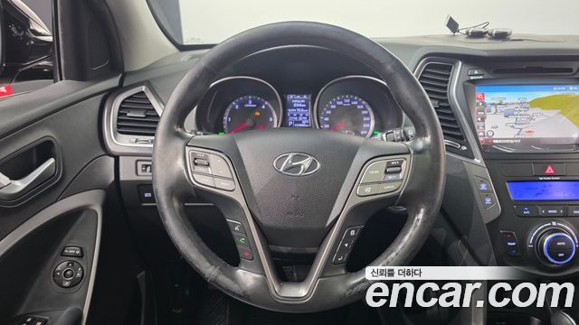 Hyundai Santa Fe (DM) Diesel(e-VGT) 2.0 2WD Premium 2013 — фото 14