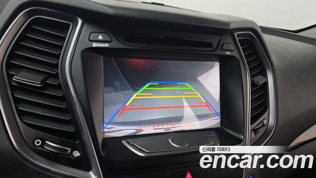 Hyundai Santa Fe (DM) Diesel(e-VGT) 2.0 2WD Premium 2013 — фото 16