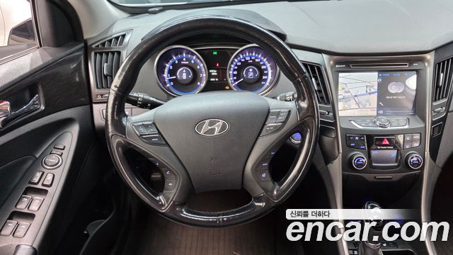Hyundai Sonata The Brilliant CVVL Smart 2013 — фото 13