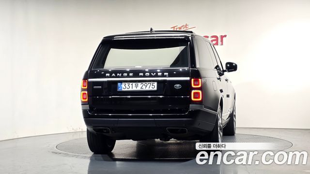 Land Rover Range Rover (IV) 4.4 SDV8 AB DIESEL 2018 — фото 4