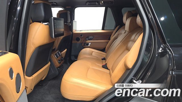 Land Rover Range Rover (IV) 4.4 SDV8 AB DIESEL 2018 — фото 15