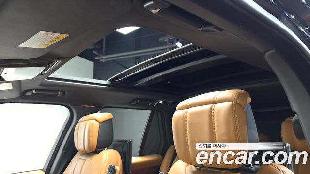 Land Rover Range Rover (IV) 4.4 SDV8 AB DIESEL 2018 — фото 20