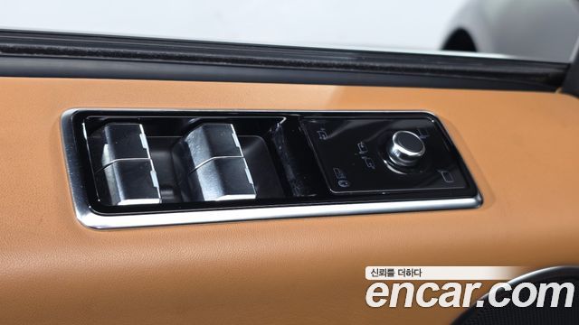 Land Rover Range Rover (IV) 4.4 SDV8 AB DIESEL 2018 — фото 35