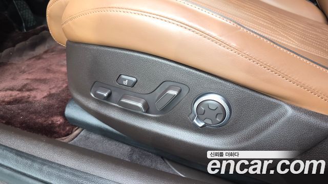 Genesis G80 (RG3) Gasoline 2.5 Turbo AWD 2023 — фото 36