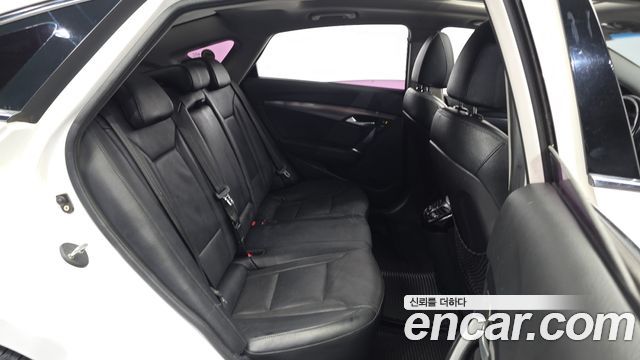 Hyundai i40 Saloon 1.7 VGT Modern 2012 — фото 12