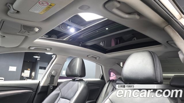 Hyundai i40 Saloon 1.7 VGT Modern 2012 — фото 16