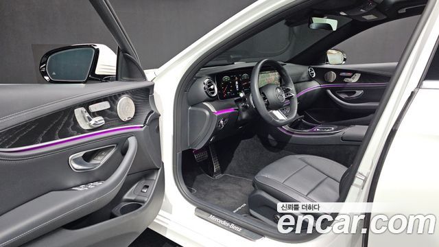 Mercedes-Benz E-Class (W213) E220d 4MATIC AMG Line 2023 — фото 10