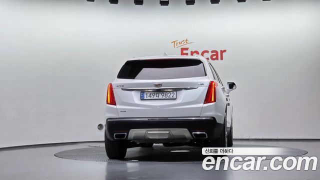 Cadillac XT5 3.6 Premium AWD 2018 — фото 4