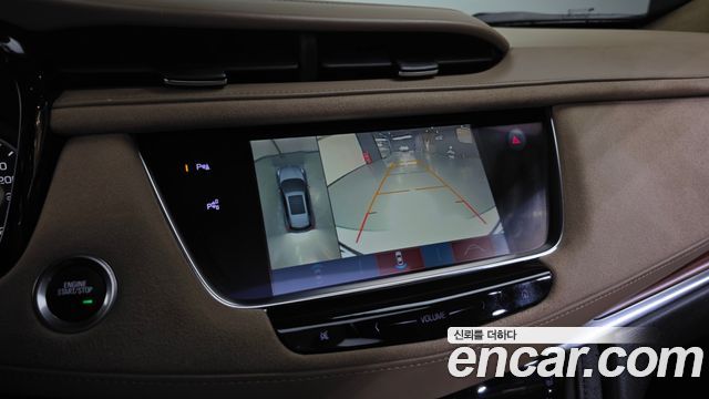Cadillac XT5 3.6 Premium AWD 2018 — фото 19