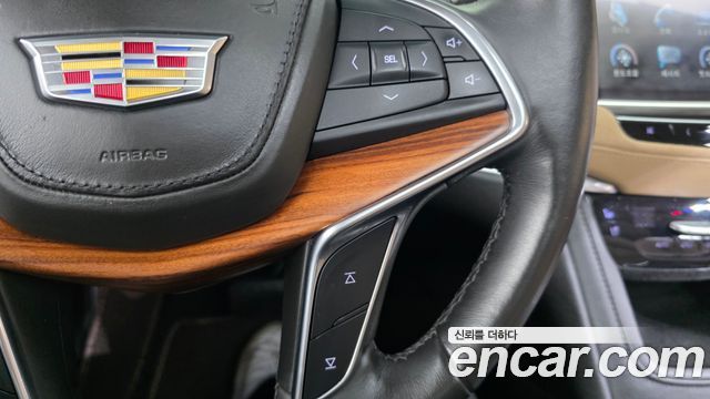 Cadillac XT5 3.6 Premium AWD 2018 — фото 38