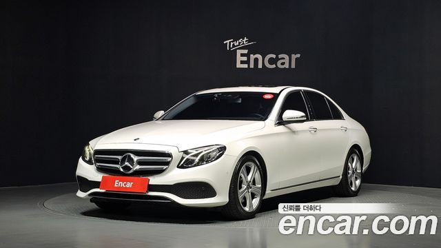 Mercedes-Benz E-Class (W213) E200 Avantgarde