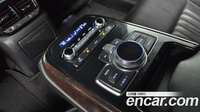 Genesis EQ900 3.8 GDI AWD Luxury 2016 — фото 18