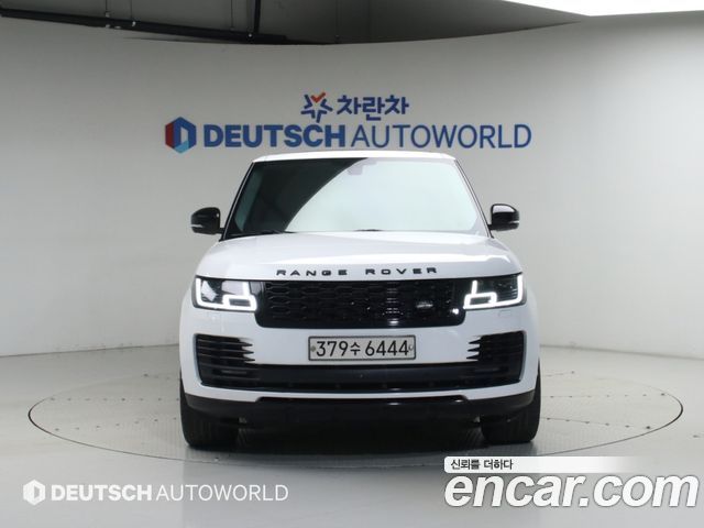 Land Rover Range Rover (IV) 4.4 SDV8 Vogue SE DIESEL 2016 — фото 3