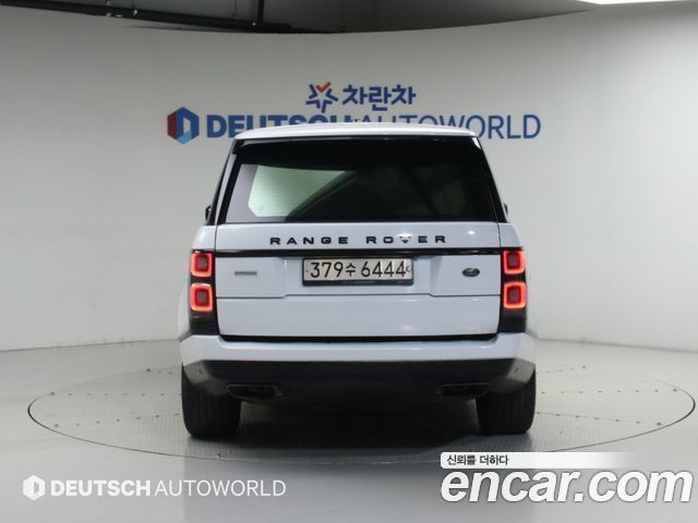 Land Rover Range Rover (IV) 4.4 SDV8 Vogue SE DIESEL 2016 — фото 4