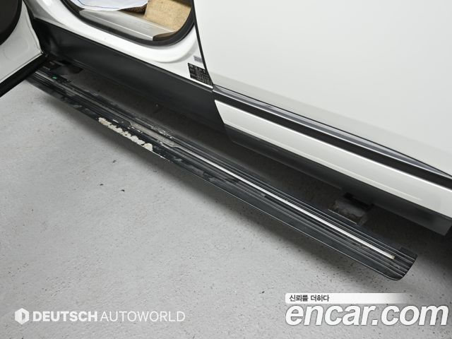 Land Rover Range Rover (IV) 4.4 SDV8 Vogue SE DIESEL 2016 — фото 21