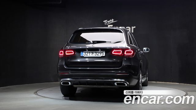Mercedes-Benz GLC-Class (X253) GLC300e 4MATIC 2022 — фото 4