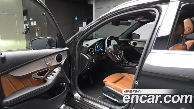 Mercedes-Benz GLC-Class (X253) GLC300e 4MATIC 2022 — фото 10