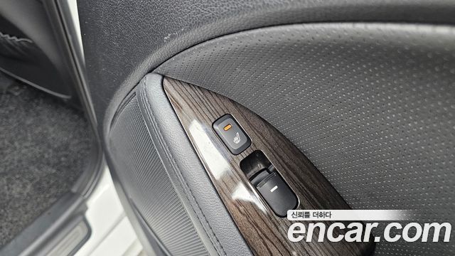 Kia K5 LPI Prestige 2011 — фото 19
