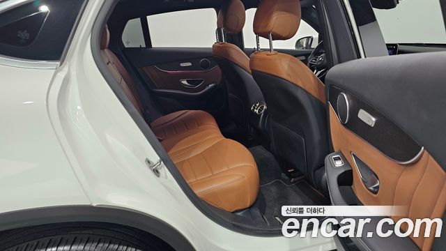 Mercedes-Benz GLC-Class (X253) GLC300e 4MATIC Coupe 2021 — фото 15