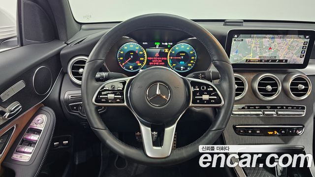 Mercedes-Benz GLC-Class (X253) GLC300e 4MATIC Coupe 2021 — фото 17