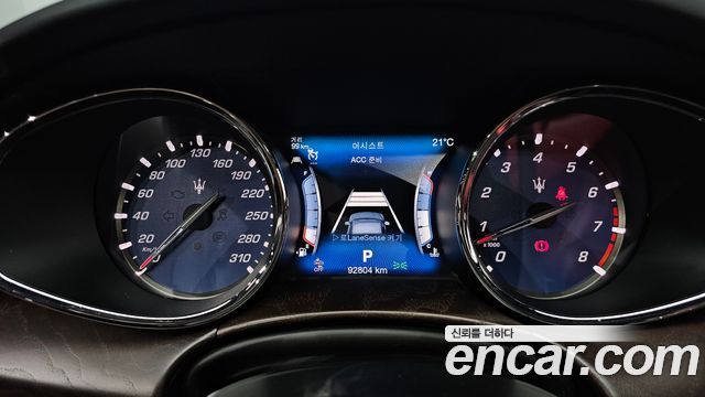 Maserati Quattroporte S Q4 3.0 V6 Granlusso 2017 — фото 8