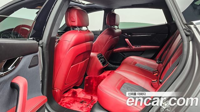 Maserati Quattroporte S Q4 3.0 V6 Granlusso 2017 — фото 16
