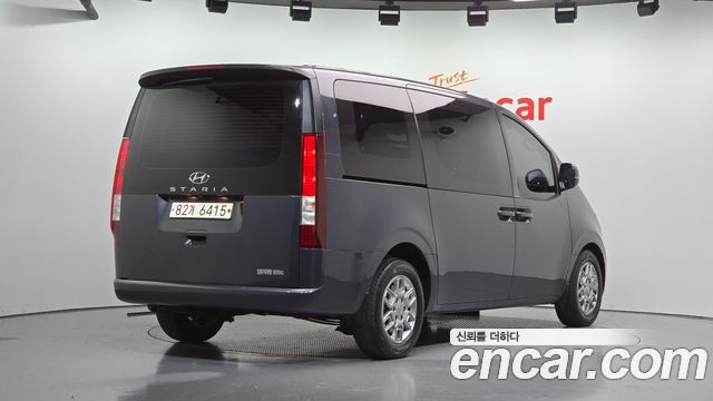 Hyundai Staria Cargo 3-Seater Modern 2022 — фото 2