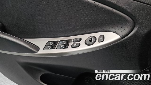 Hyundai Accent (New) 1.4 VVT Modern 2016 — фото 15