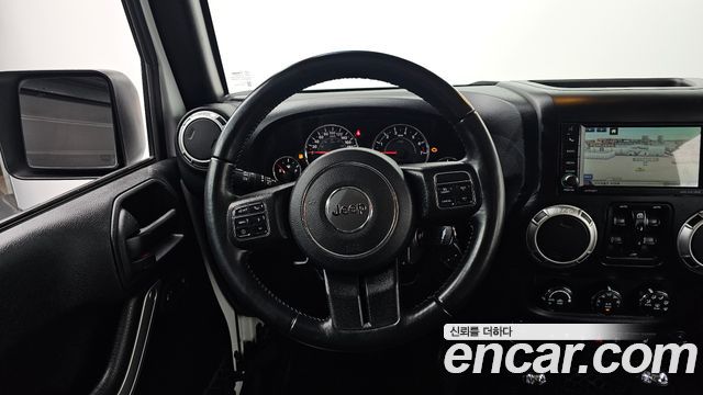 Jeep Wrangler (JK) 3.6 Sahara 4Door 2017 — фото 13
