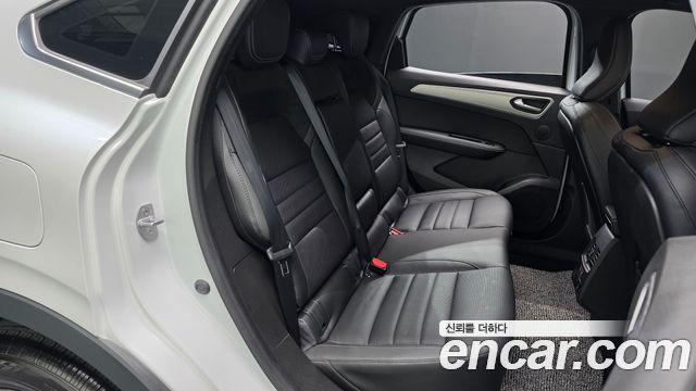 Renault Korea Arkana 1.6 GTe Iconic 2025 — фото 11