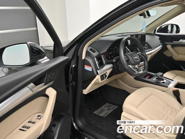 Audi Q5 (FY) 40 TDI Quattro 2023 — фото 15