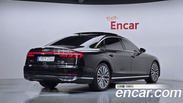 Audi A8 (D5) 60 TFSI Quattro LWB 2021 — фото 2