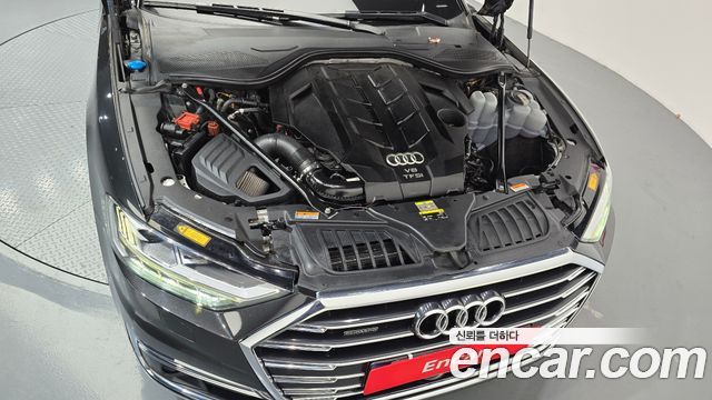 Audi A8 (D5) 60 TFSI Quattro LWB 2021 — фото 6
