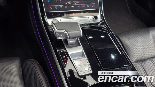 Audi A8 (D5) 60 TFSI Quattro LWB 2021 — фото 9