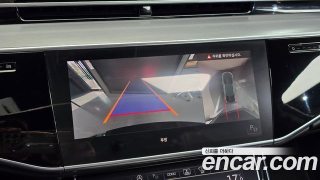 Audi A8 (D5) 60 TFSI Quattro LWB 2021 — фото 15