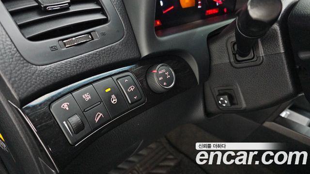 Kia Mohave 4WD KV 300 2015 — фото 16