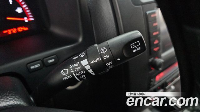 Kia Mohave 4WD KV 300 2015 — фото 17