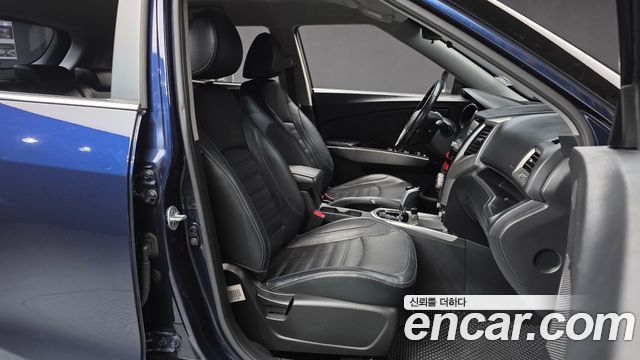 KG Mobility (SsangYong) Tivoli Diesel LX 2WD 2016 — фото 11