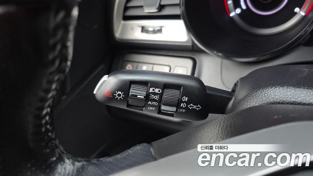 KG Mobility (SsangYong) Tivoli Diesel LX 2WD 2016 — фото 16