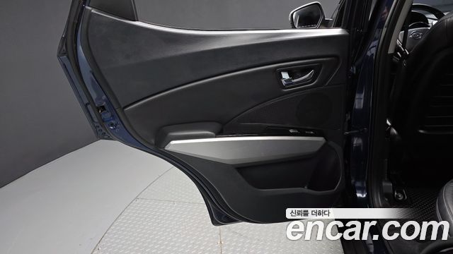 KG Mobility (SsangYong) Tivoli Diesel LX 2WD 2016 — фото 25