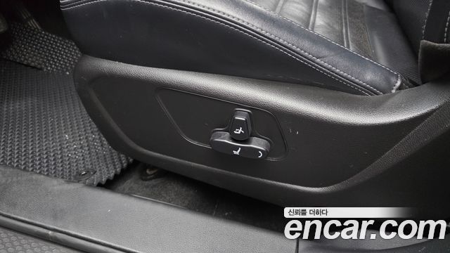 KG Mobility (SsangYong) Tivoli Diesel LX 2WD 2016 — фото 32