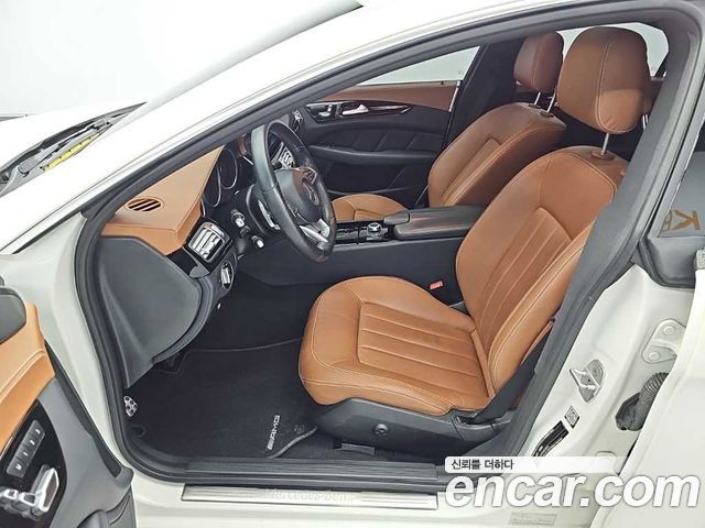 Mercedes-Benz CLS-Class (W218) CLS250 d 4MATIC AMG Line 2017 — фото 15