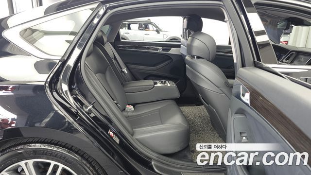 Genesis G80 3.3 GDI Luxury 2019 — фото 12
