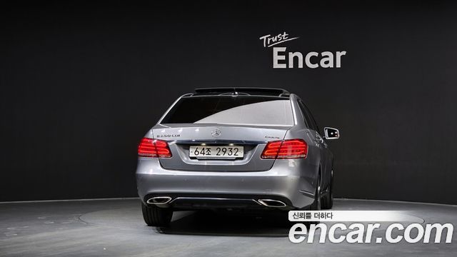 Mercedes-Benz E-Class (W212) E250 CDI 4MATIC 2014 — фото 4