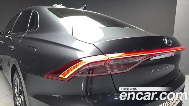 Hyundai Grandeur Hybrid (IG) Exclusive 2021 — фото 23